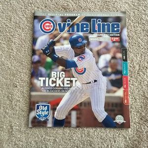 Collectible: Chicago Cubs Vine Line Scorecard Program July 2011